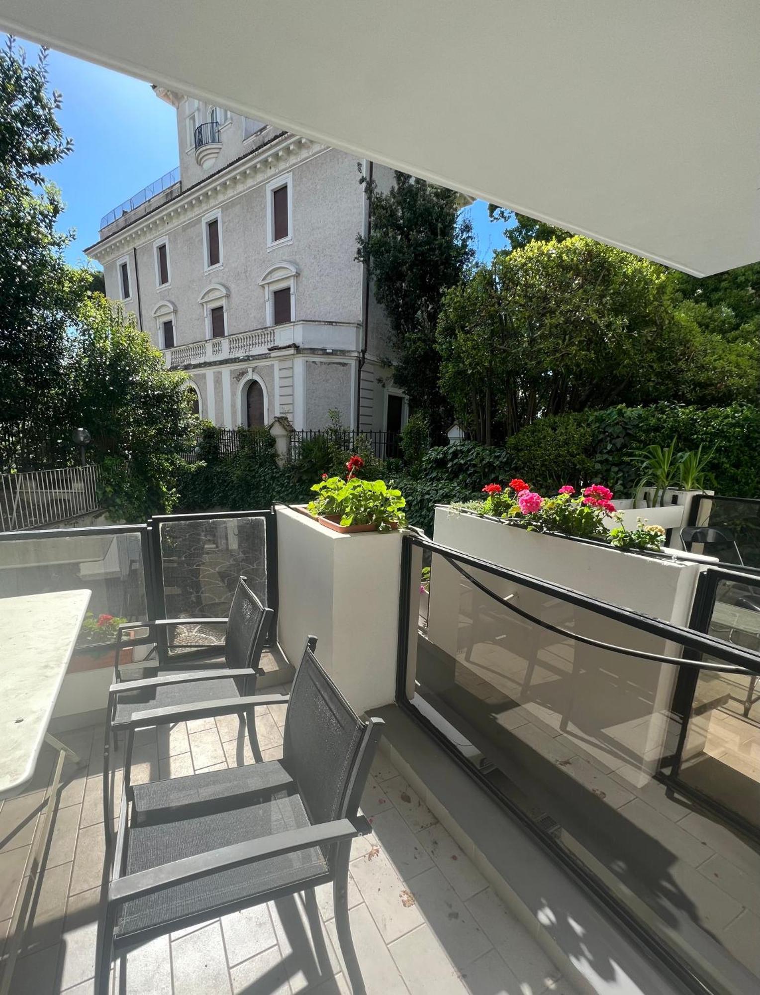 Villa Borghese Green Apartment Rzym Zewnętrze zdjęcie